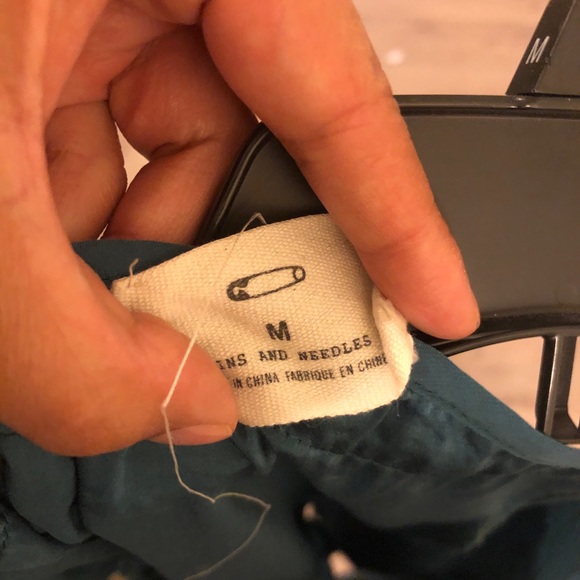 Urban Outfitters Teal Silk Tank - Picture 4 of 4